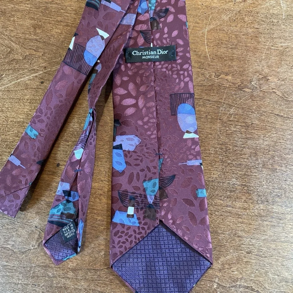 CHRISTIAN DIOR  Men Tie MONSIEUR Burgundy Pure Silk‎ Tie Italy VTG